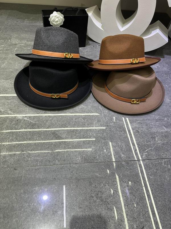 Valentino Top Hat dx07